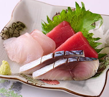 刺身盛り合わせ